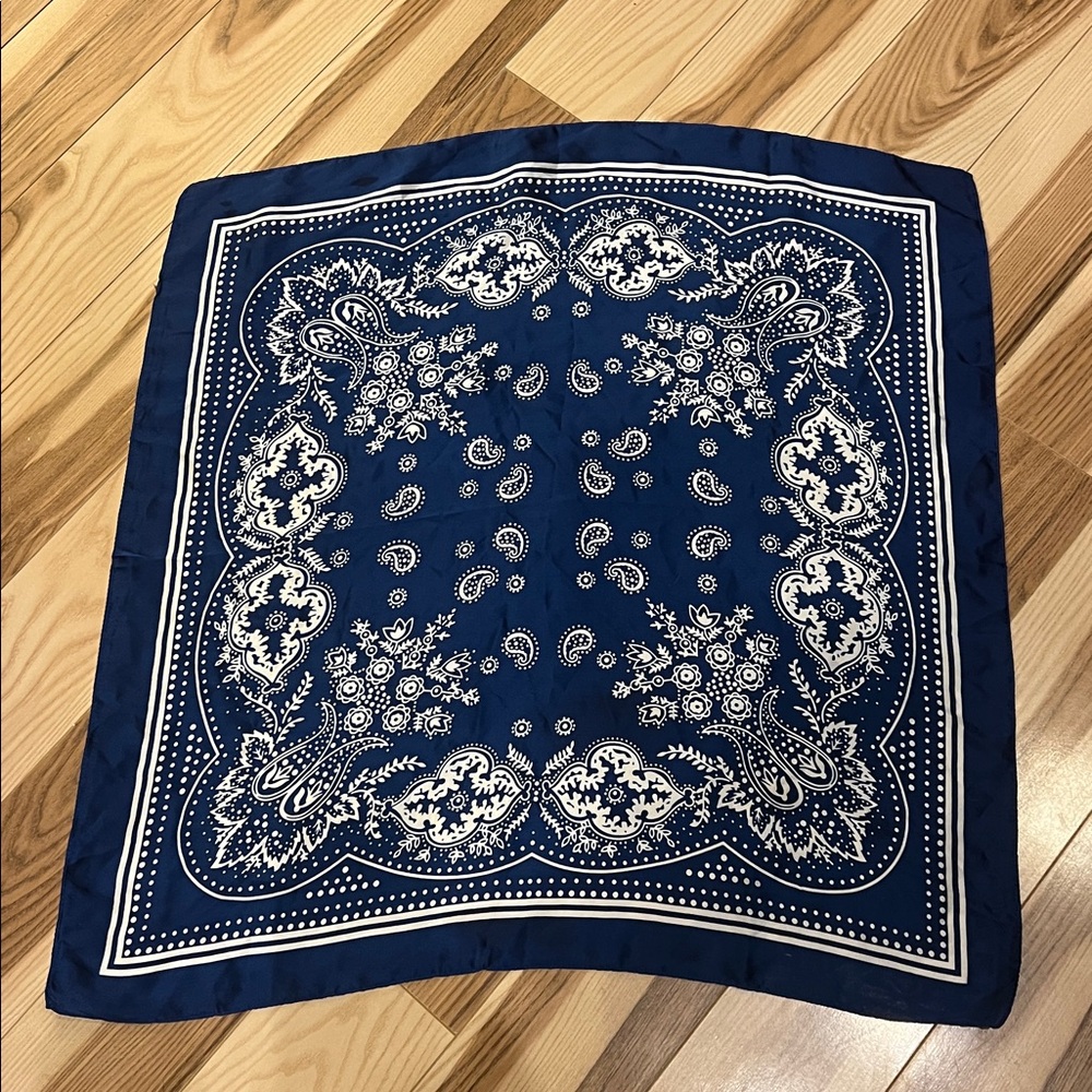 Blue bandana / scarf